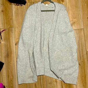 Gap, M/L, grey sweater. Super cozy!